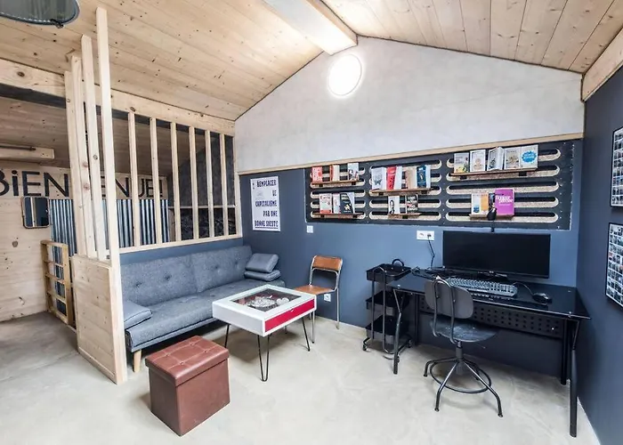 Duplex Sous Le Chateau Au Coeur De Daire